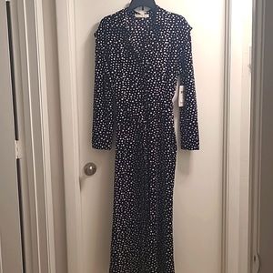 Chic and stylish black and white polka dot jumper, size Large, never been warn